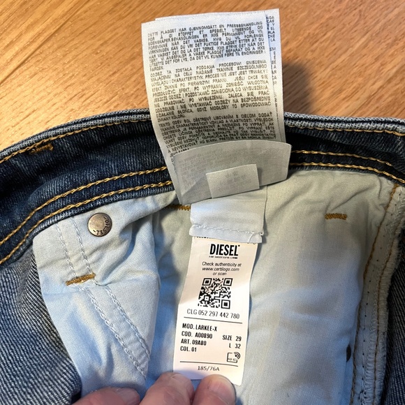 Diesel Larkee Straight Stretch Blue Denim Jeans - Picture 10 of 13